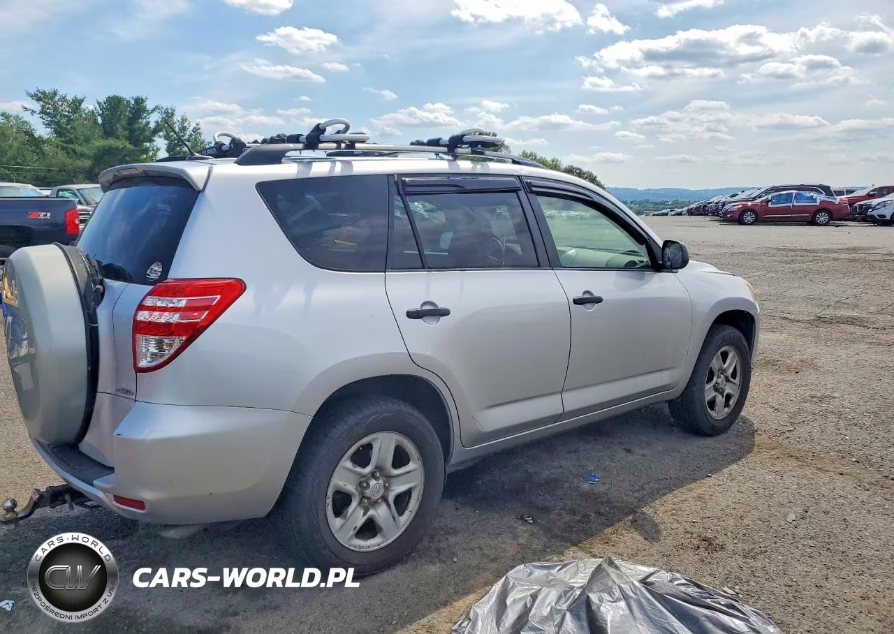 2009 Toyota Rav4 Base VIN:JTMBF33V99D009818 - 3