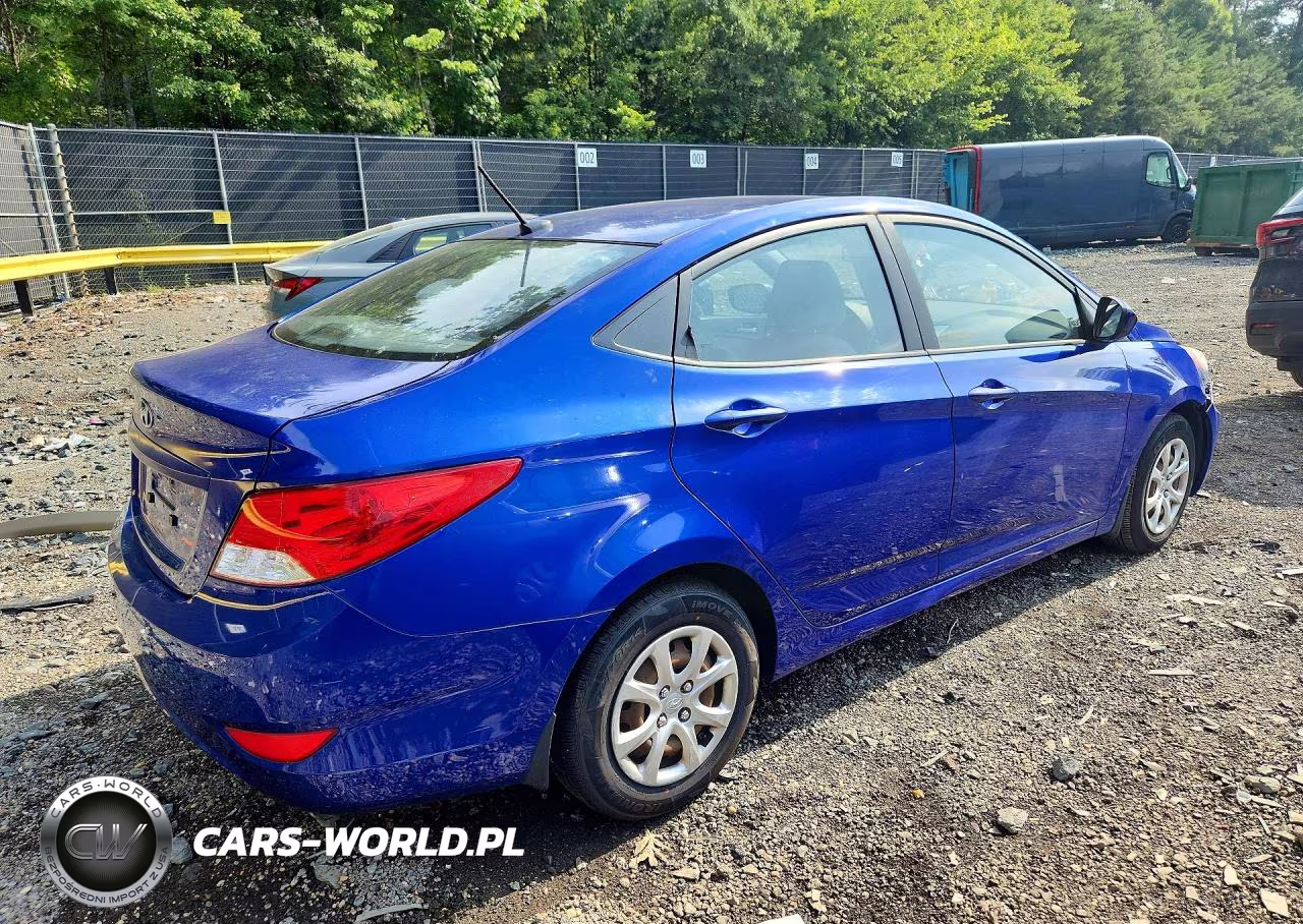 2012 Hyundai Accent Gls VIN:KMHCT4AE5CU152581 - 3