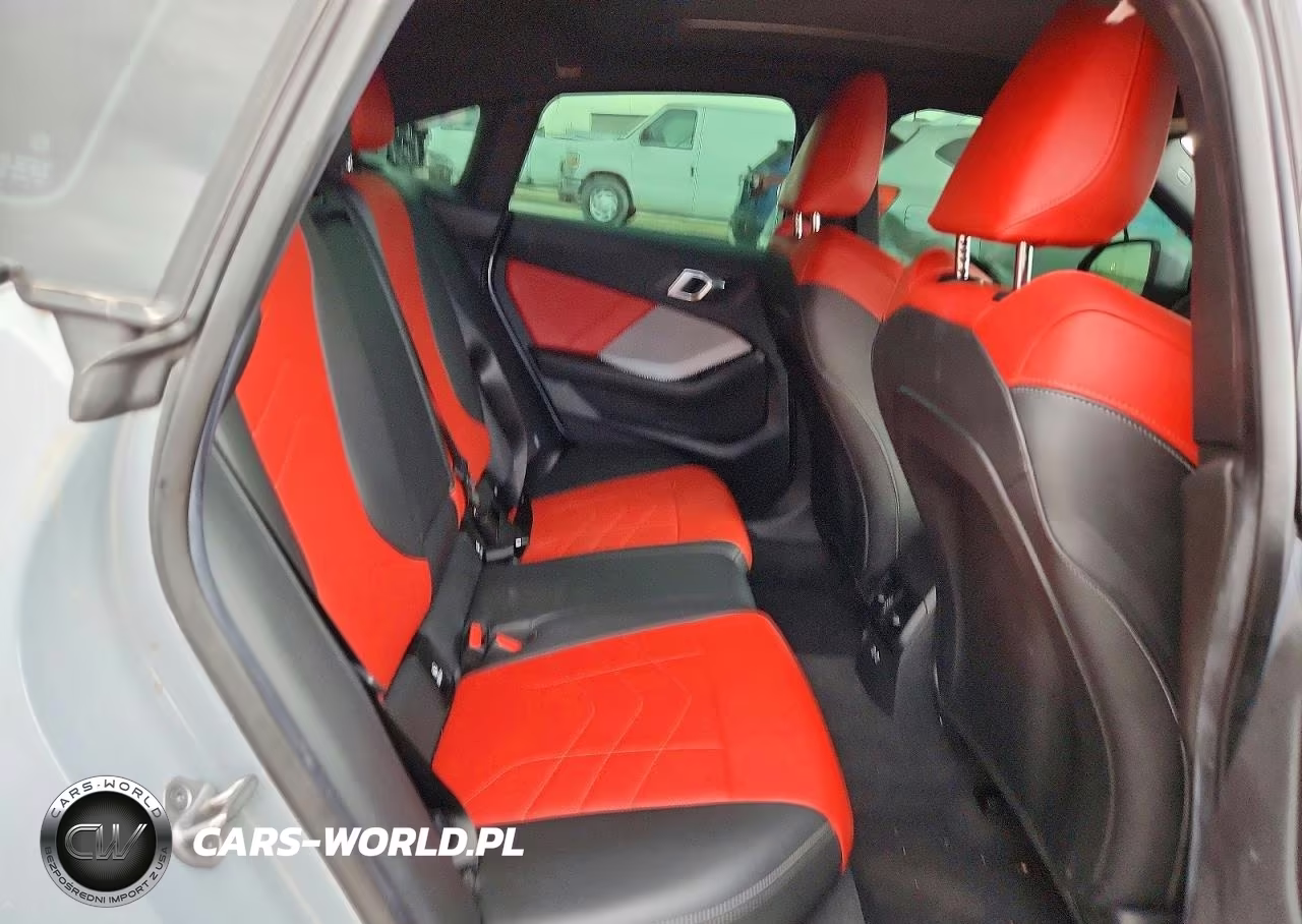 2025 BMW 228Xi VIN:WBA23GG03S7S20481 - 10