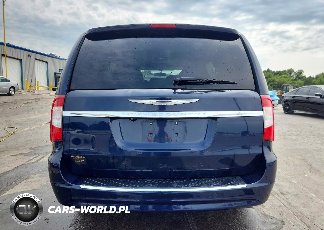 2016 Chrysler Town & Country Touring VIN:2C4RC1BG1GR248045 - 6