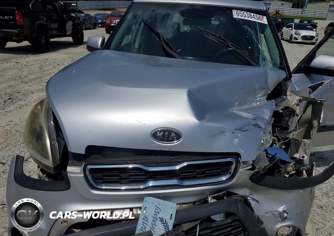 2012 Kia Soul + VIN:KNDJT2A69C7426663 - 11