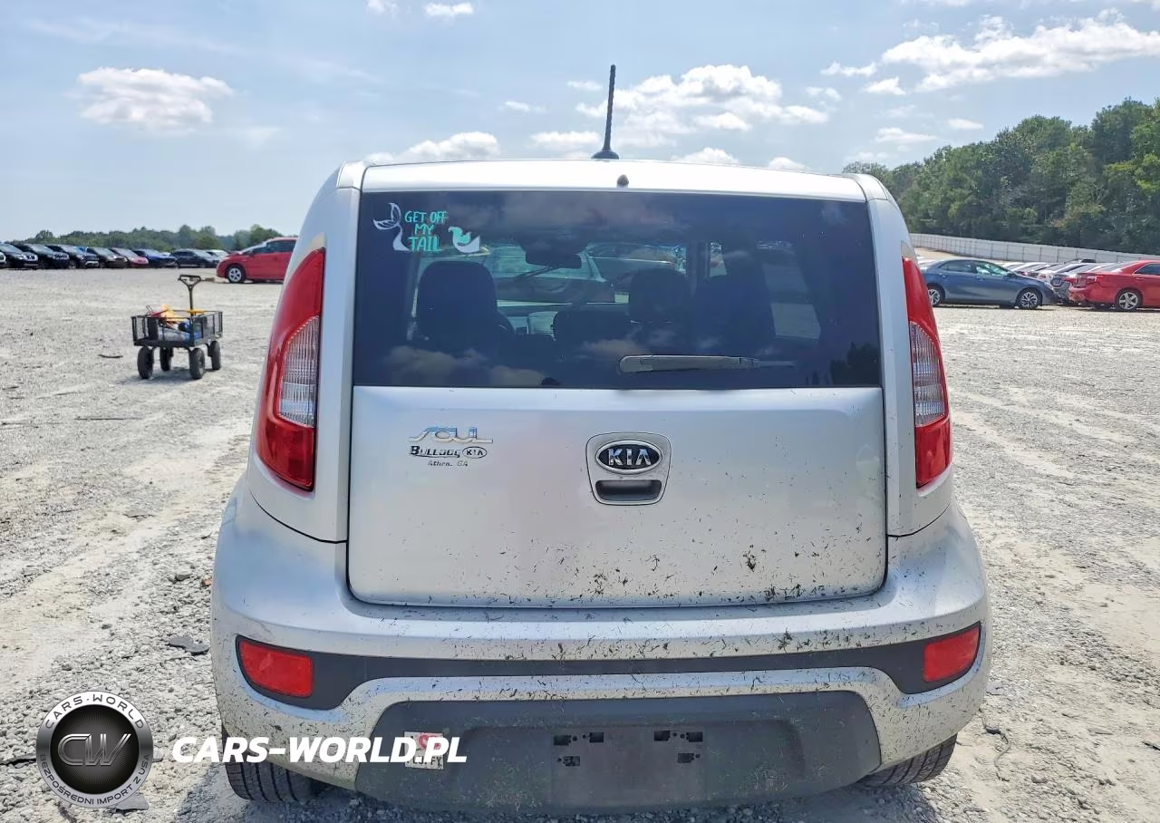 2012 Kia Soul + VIN:KNDJT2A69C7426663 - 6