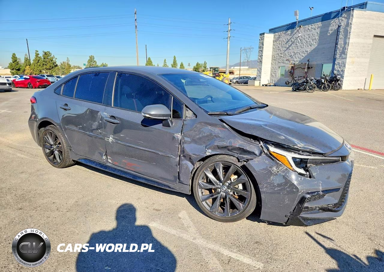 2024 Toyota Corolla Hybrid Se VIN:JTDBCMFE3R3058948 - 4