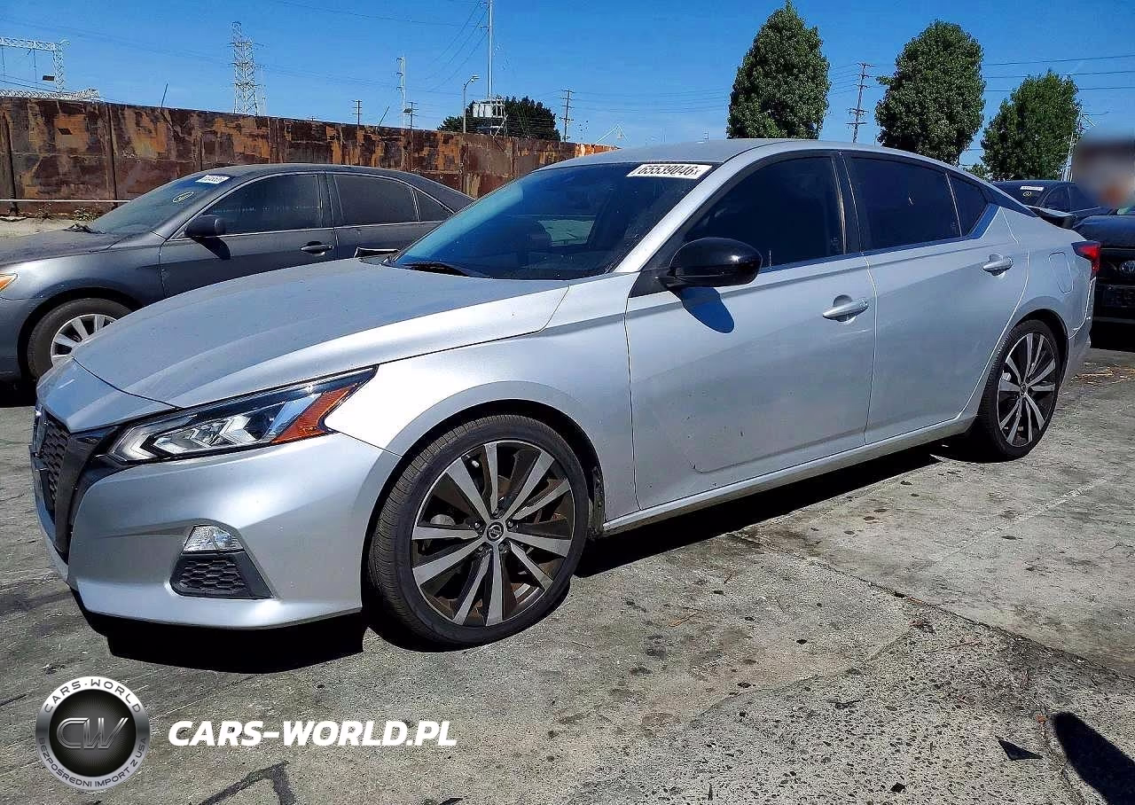 2020 Nissan Altima Sr