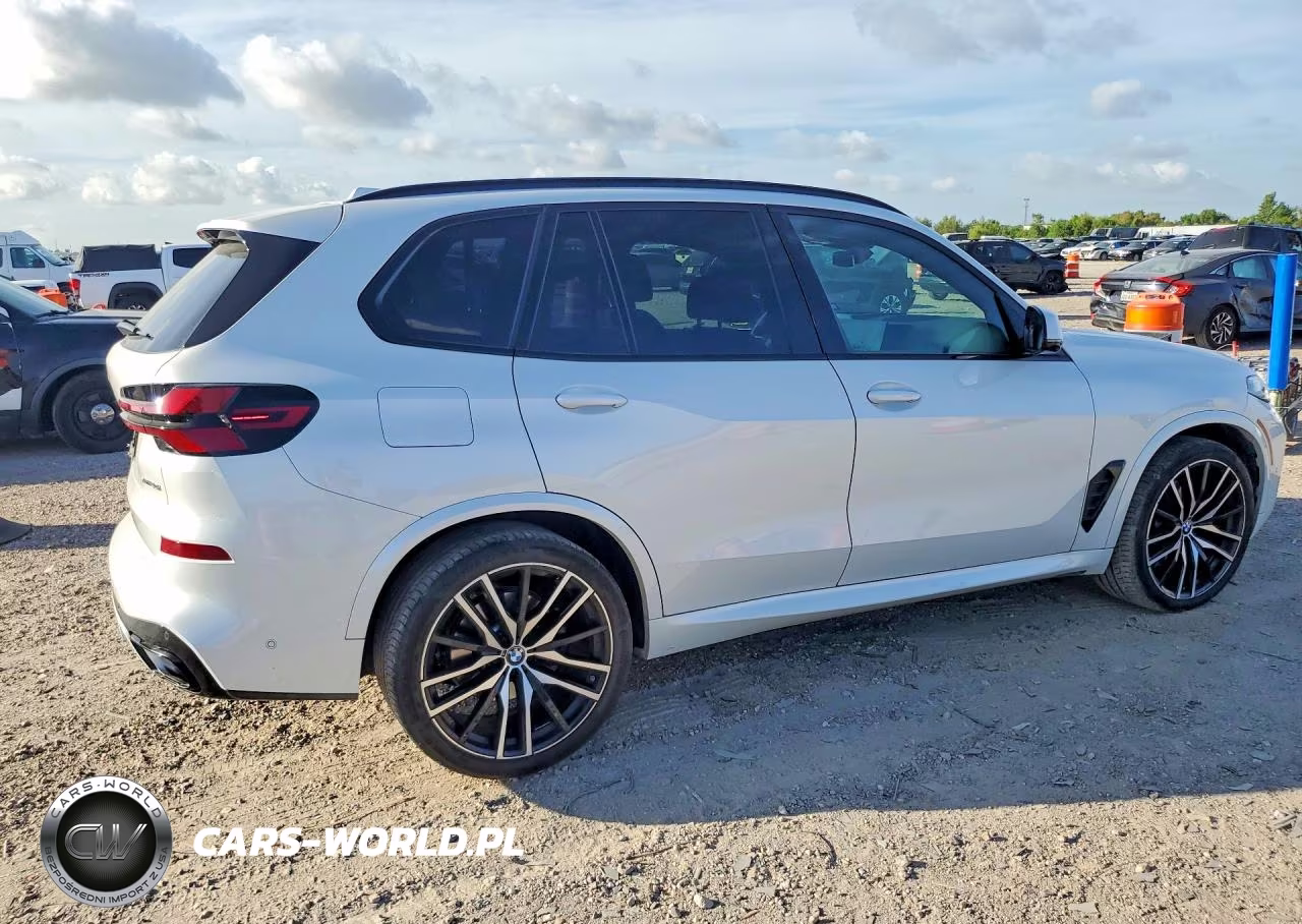 2025 BMW X5 xDrive40I VIN:5UX23EU08S9X23583 - 3