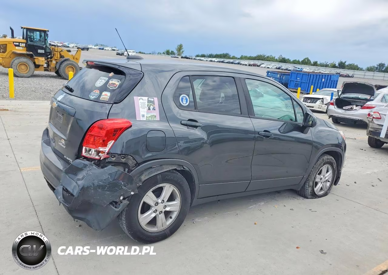 2019 Chevrolet Trax Ls VIN:3GNCJKSB7KL220222 - 3
