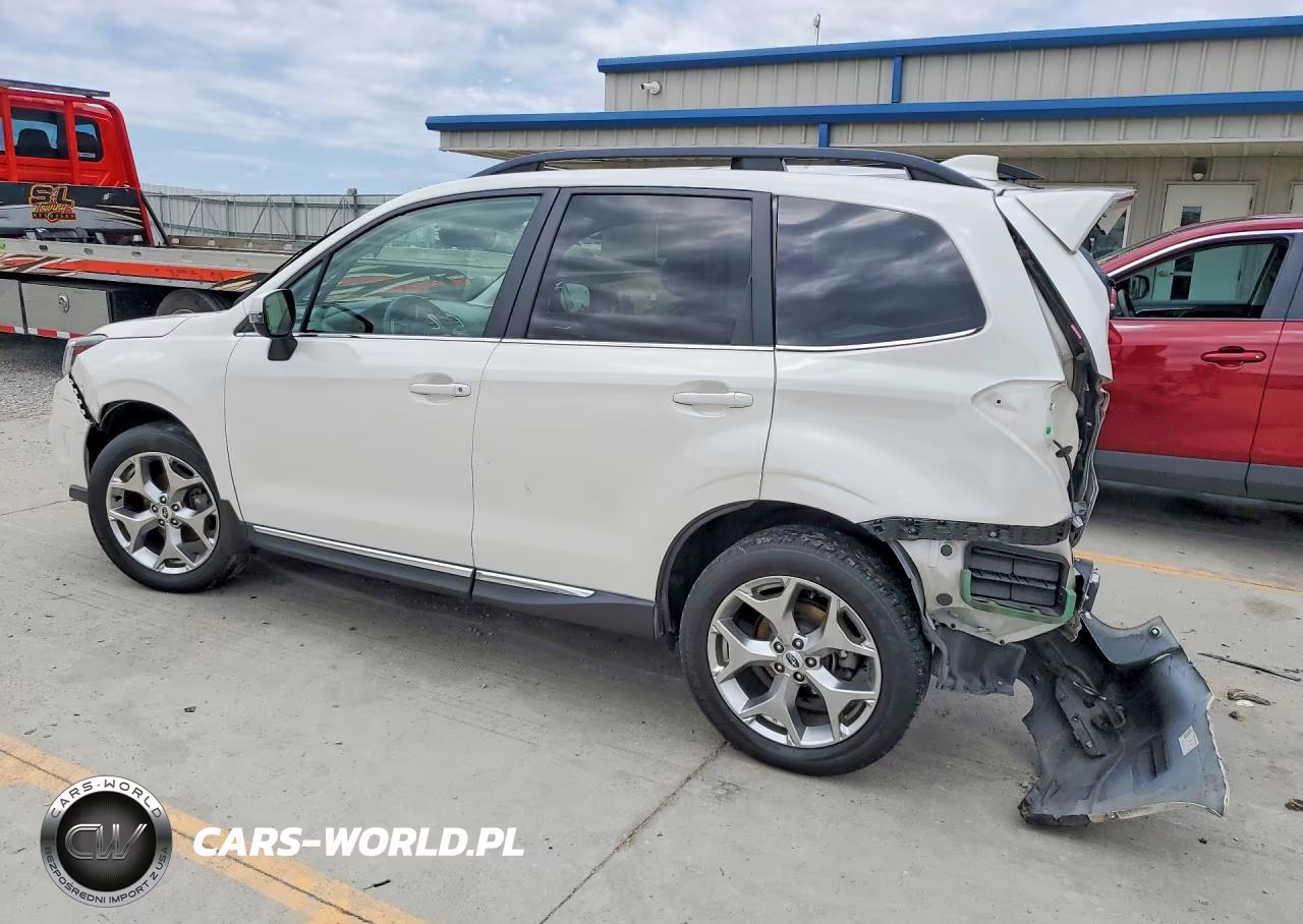 2018 Subaru Forester 2.5I Touring VIN:JF2SJAWC6JH601804 - 2