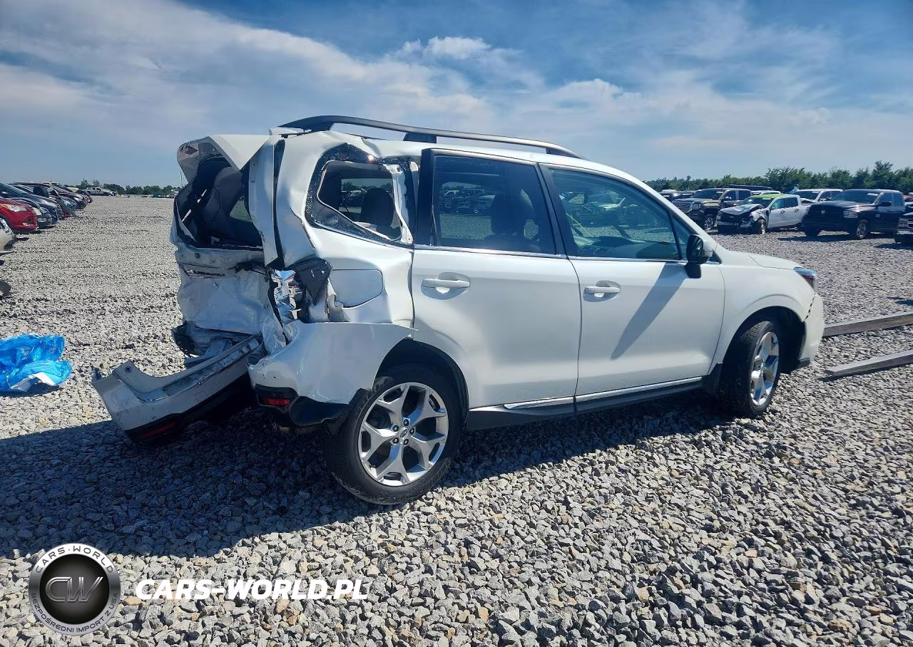 2018 Subaru Forester 2.5I Touring VIN:JF2SJAWC6JH601804 - 3