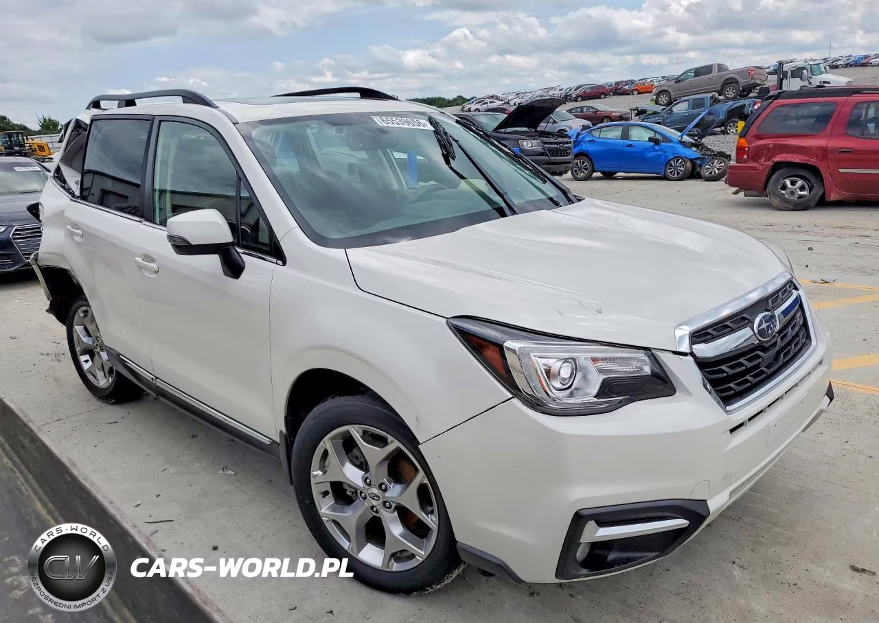 2018 Subaru Forester 2.5I Touring VIN:JF2SJAWC6JH601804 - 4