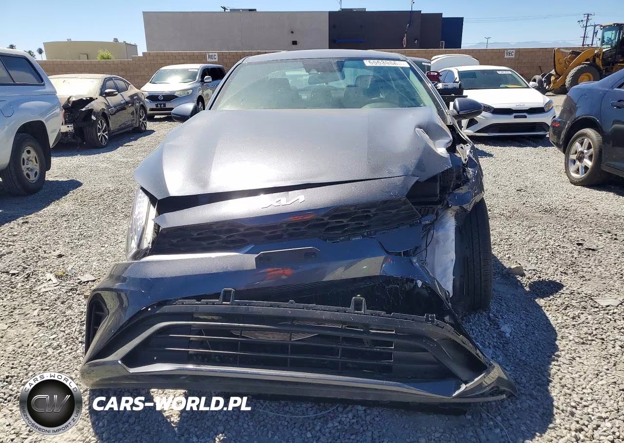 2024 Kia Forte Lxs VIN:3KPF24ADXRE712372 - 5