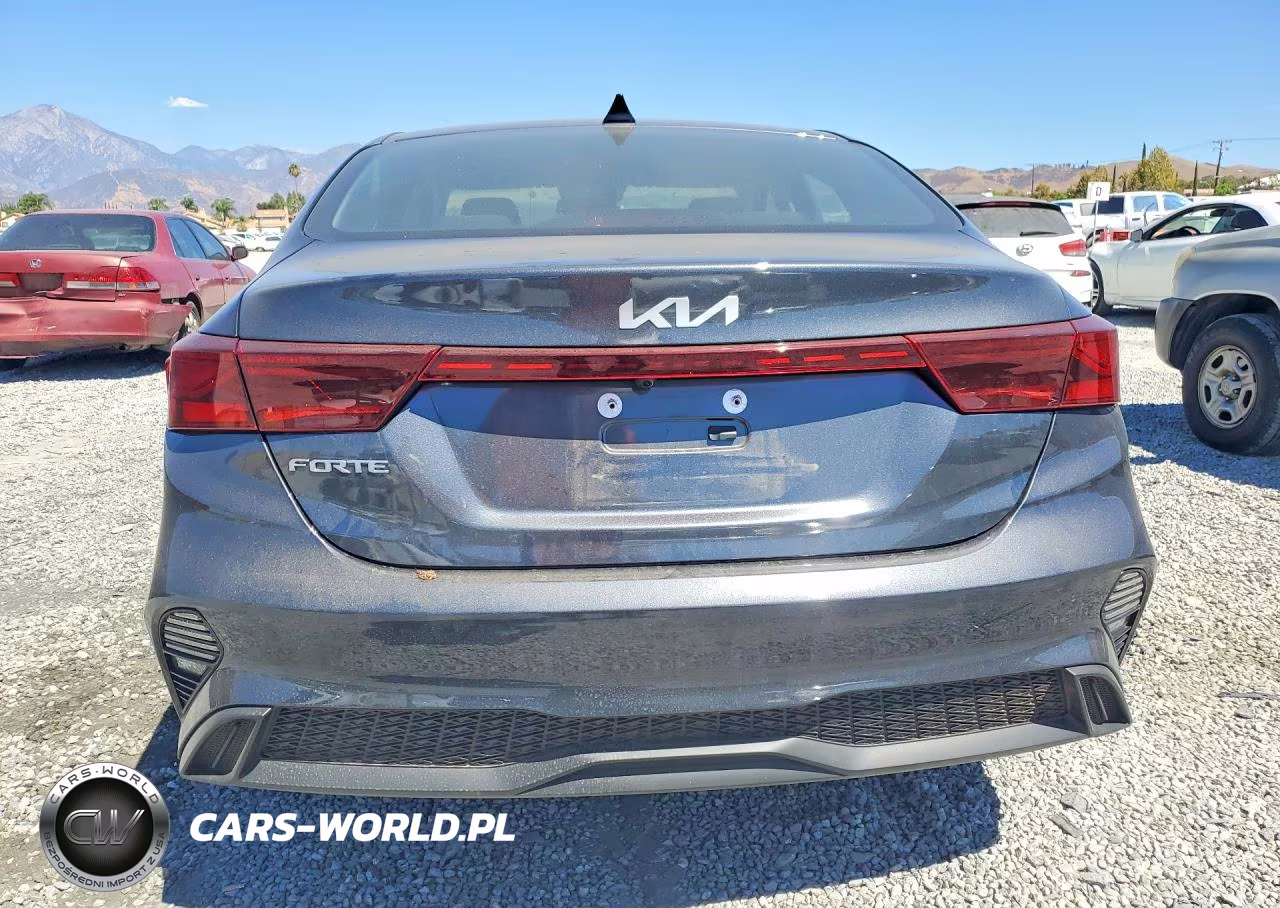 2024 Kia Forte Lxs VIN:3KPF24ADXRE712372 - 6