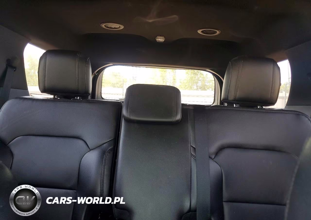 2018 Ford Explorer Xlt VIN:1FM5K8D80JGC04722 - 10