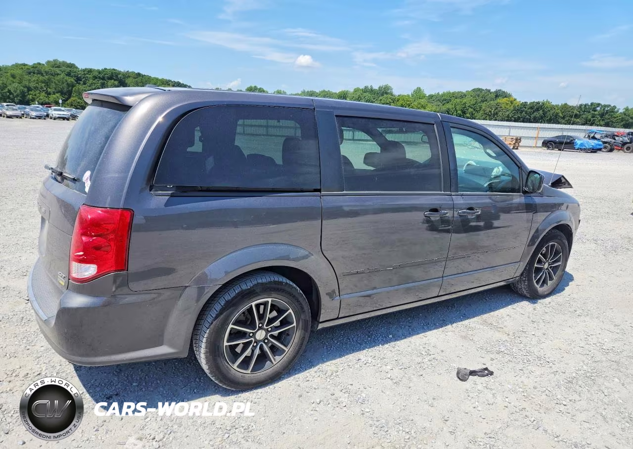 2017 Dodge Grand Caravan Gt VIN:2C4RDGEGXHR740831 - 3