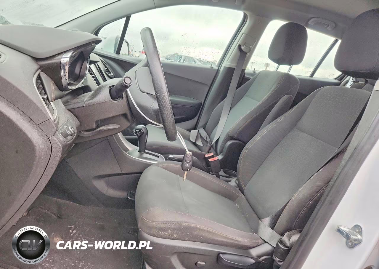 2019 Chevrolet Trax Ls VIN:3GNCJKSB9KL404514 - 7