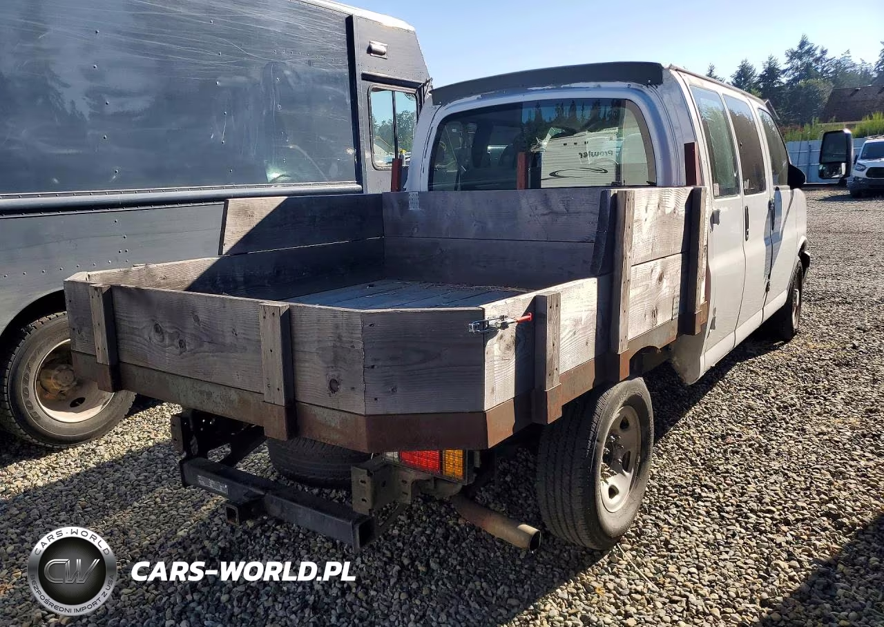 2017 Chevrolet Express G3500 Lt VIN:1GAZGPFF7H1299458 - 3