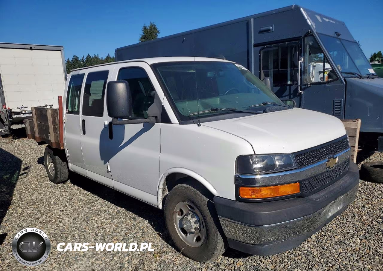 2017 Chevrolet Express G3500 Lt VIN:1GAZGPFF7H1299458 - 4