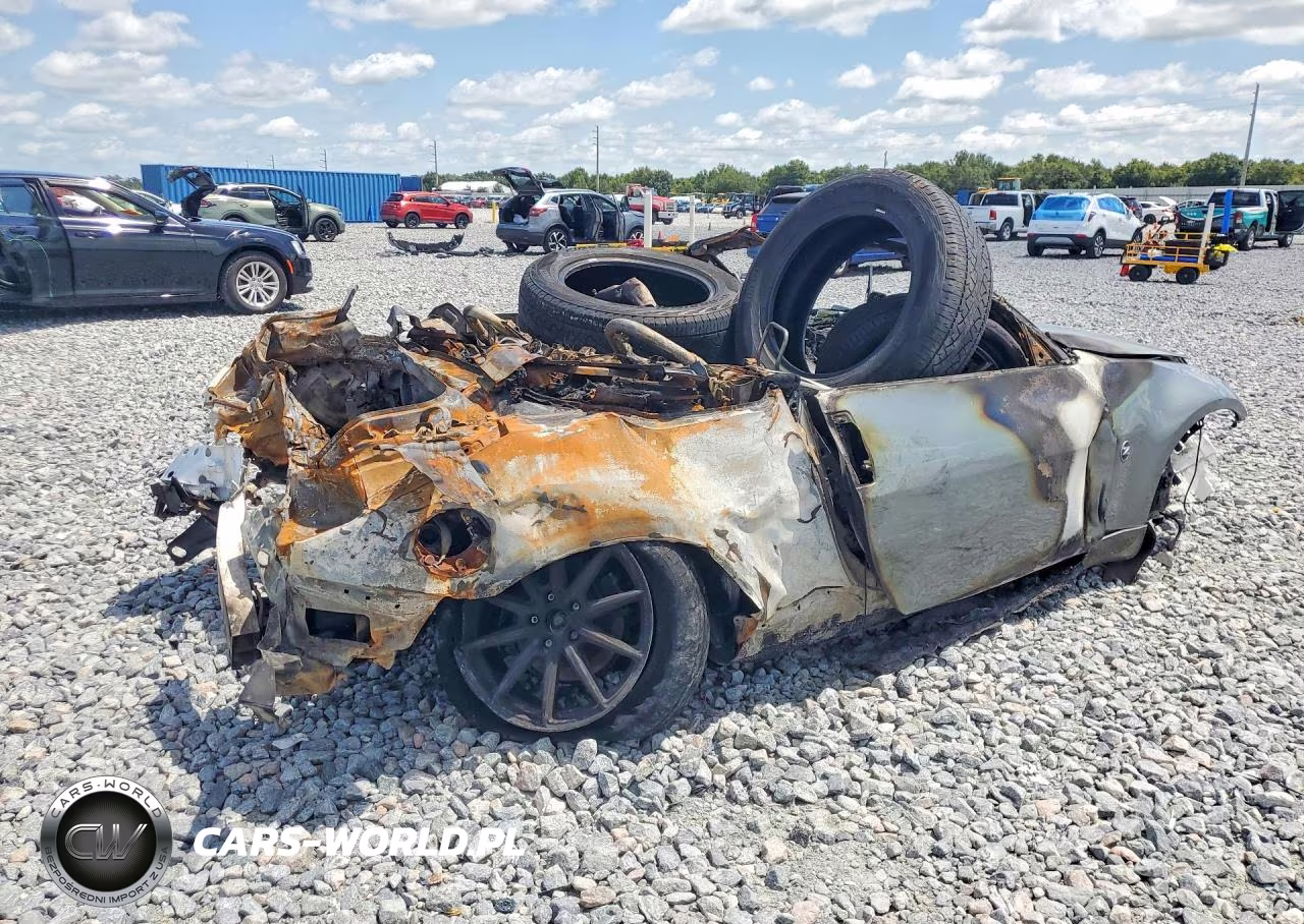 2004 Nissan 350Z Enthusiast VIN:JN1AZ36A14M252000 - 3
