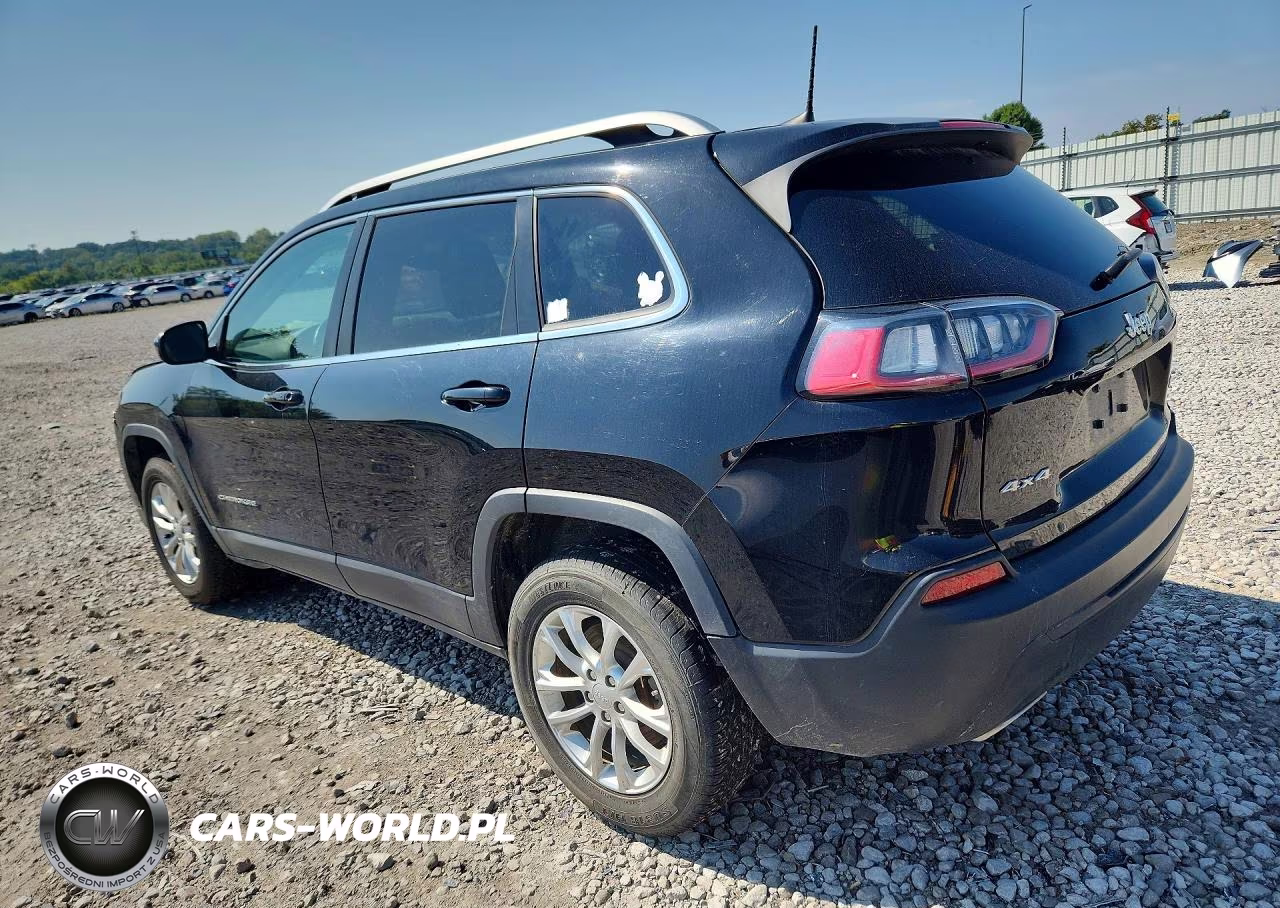 2019 Jeep Cherokee Latitude VIN:1C4PJMCXXKD277052 - 2