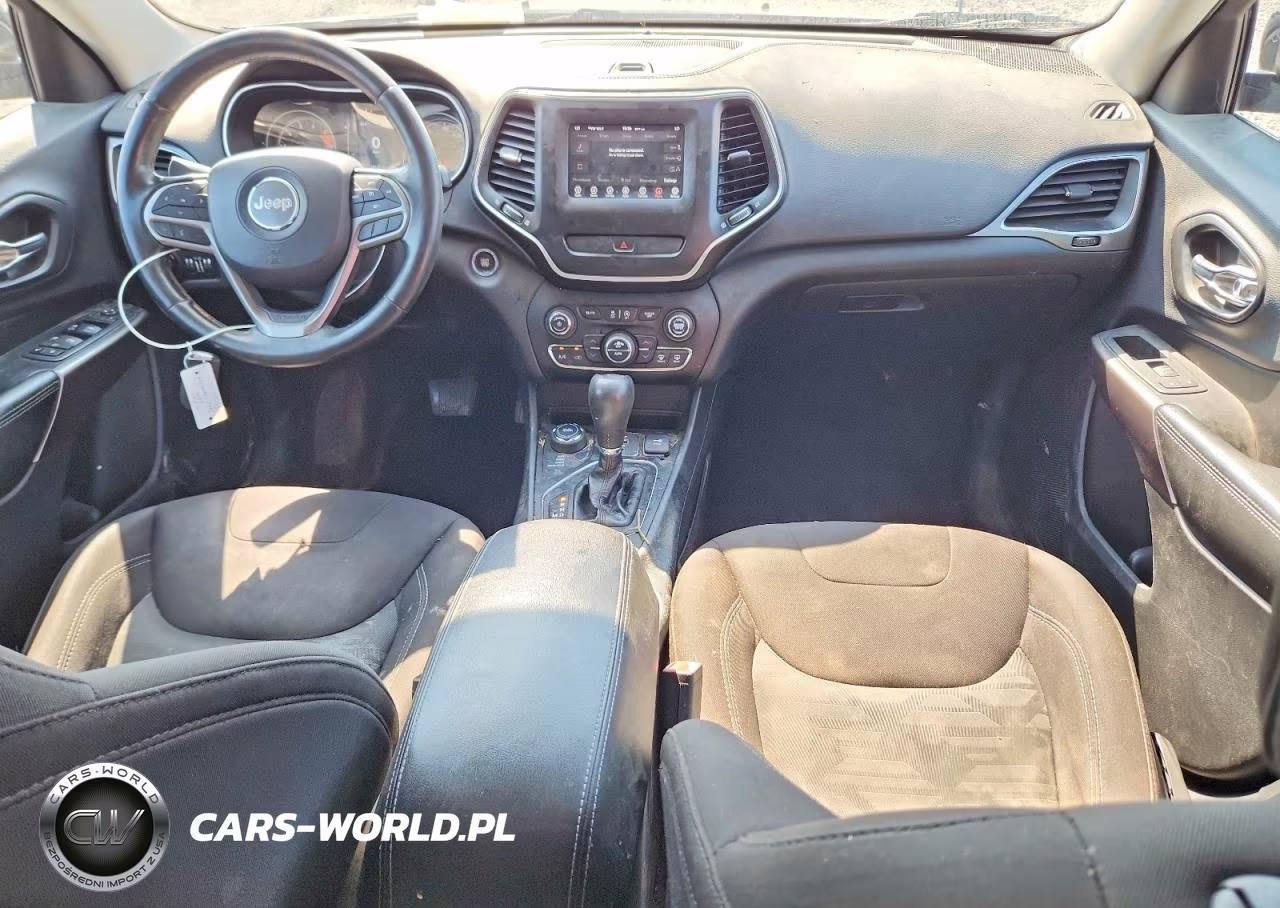 2019 Jeep Cherokee Latitude VIN:1C4PJMCXXKD277052 - 8