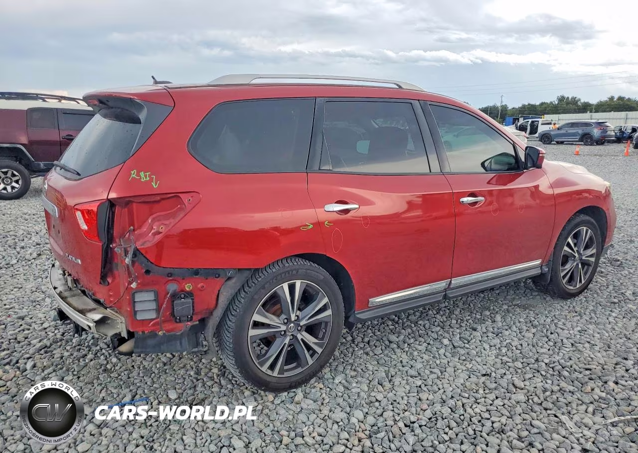 2017 Nissan Pathfinder Platinum VIN:5N1DR2MN8HC617063 - 3