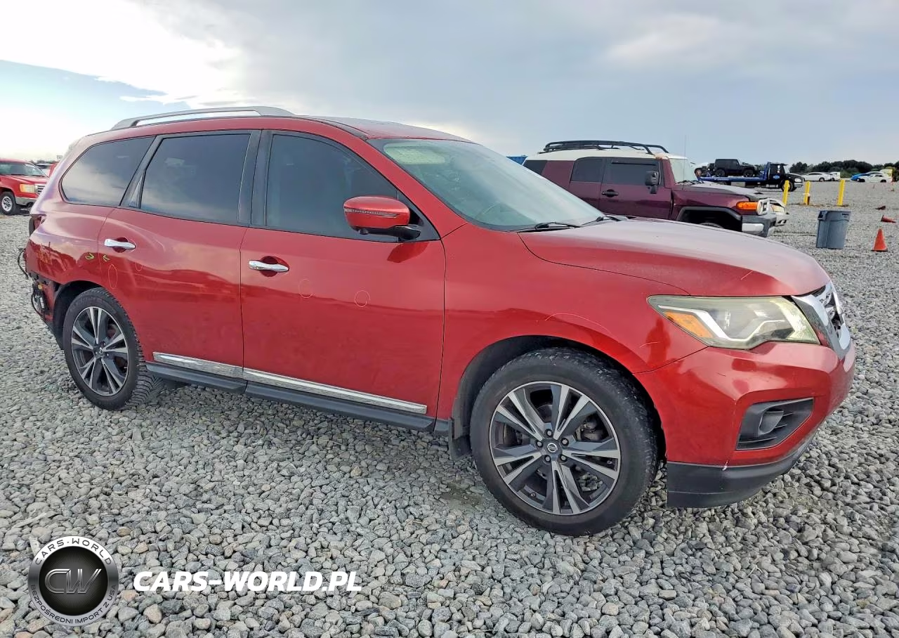 2017 Nissan Pathfinder Platinum VIN:5N1DR2MN8HC617063 - 4