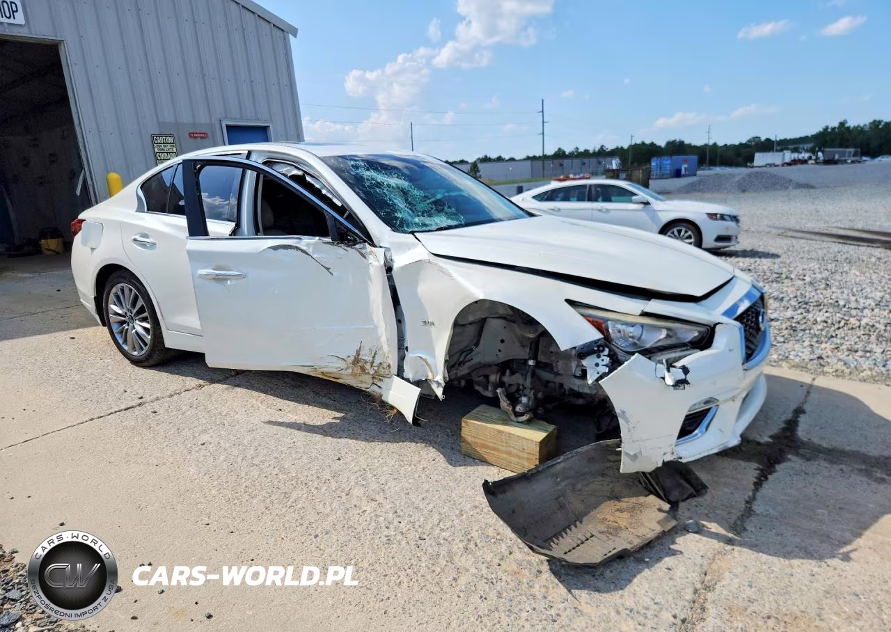 2018 Infiniti Q50 3.0T Luxe VIN:JN1EV7AP6JM361676 - 4
