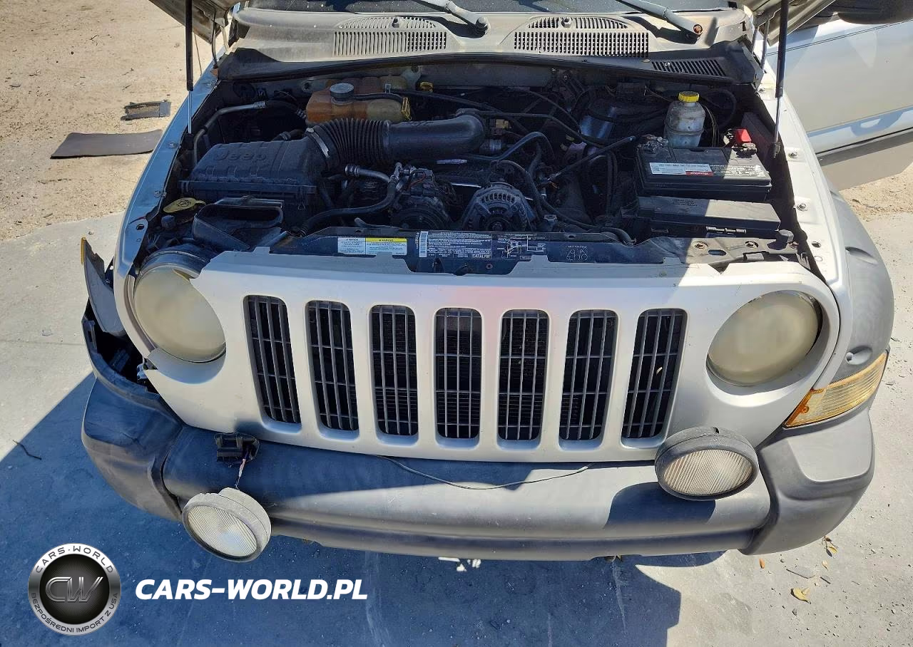 2005 Jeep Liberty Renegade VIN:1J4GK38K05W718534 - 12