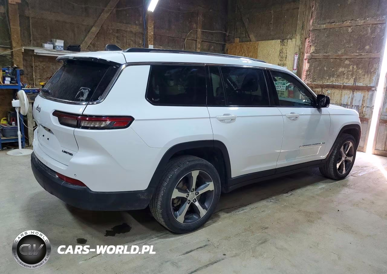2023 Jeep Grand Cherokee L Limited VIN:1C4RJKBG4P8740107 - 3