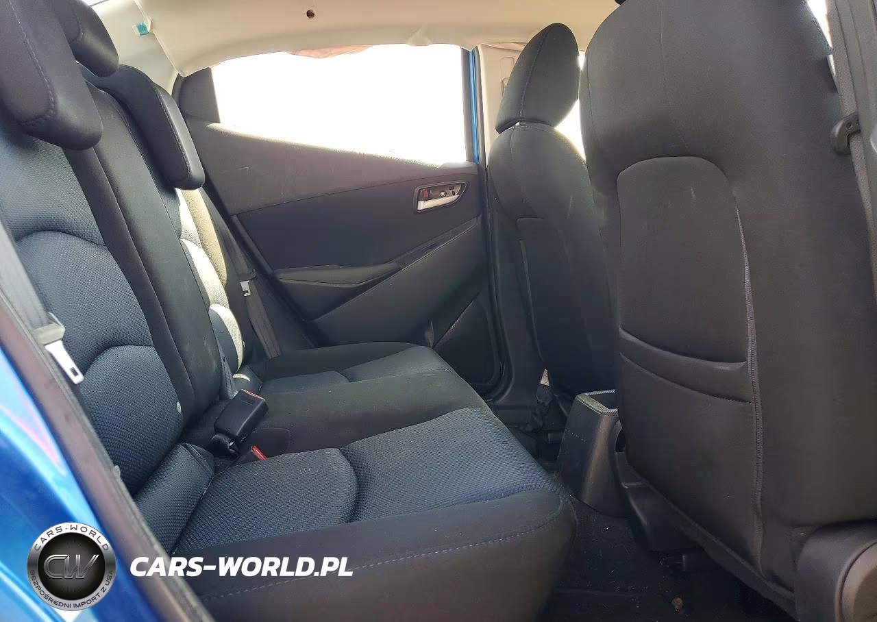 2019 Toyota Yaris L VIN:3MYDLBYV1KY504779 - 10