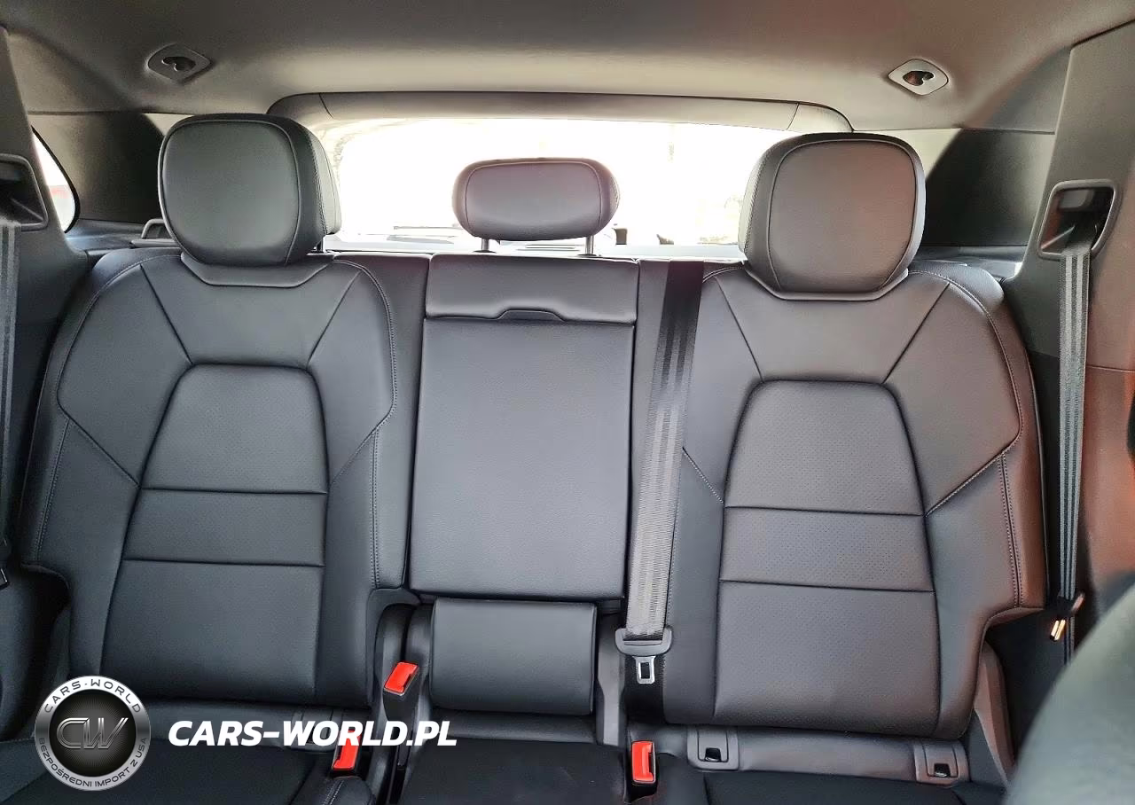 2024 Porsche Cayenne VIN:WP1AA2AY7RDA09655 - 10