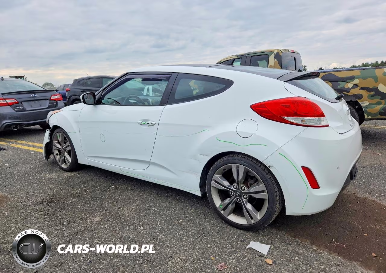 2015 Hyundai Veloster Base VIN:KMHTC6AD2FU221234 - 2