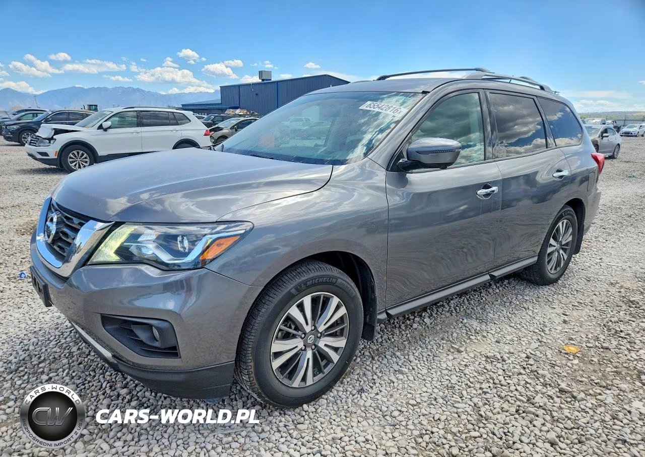 2017 Nissan Pathfinder Sl – zdjęcie 1 z 13