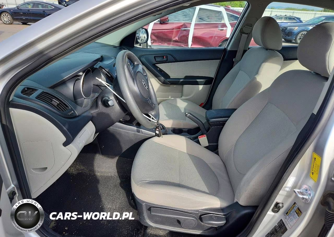 2010 Kia Forte Ex VIN:KNAFU4A26A5237535 - 7