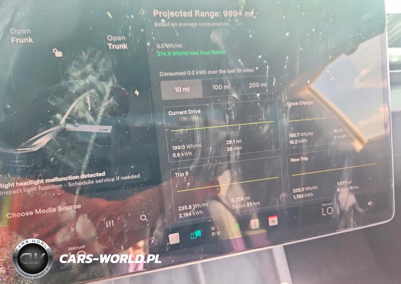 2026 Tesla Model 3 Premium Awd VIN:5YJ3E1EA5TF183763 - 9
