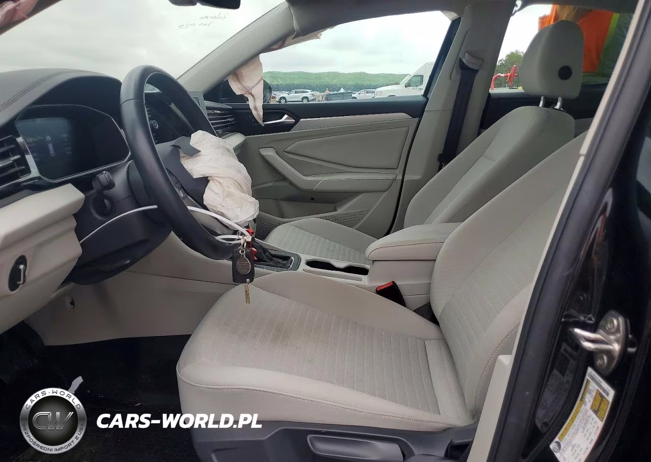 2025 Volkswagen Jetta S VIN:3VW5X7BU9SM091714 - 7