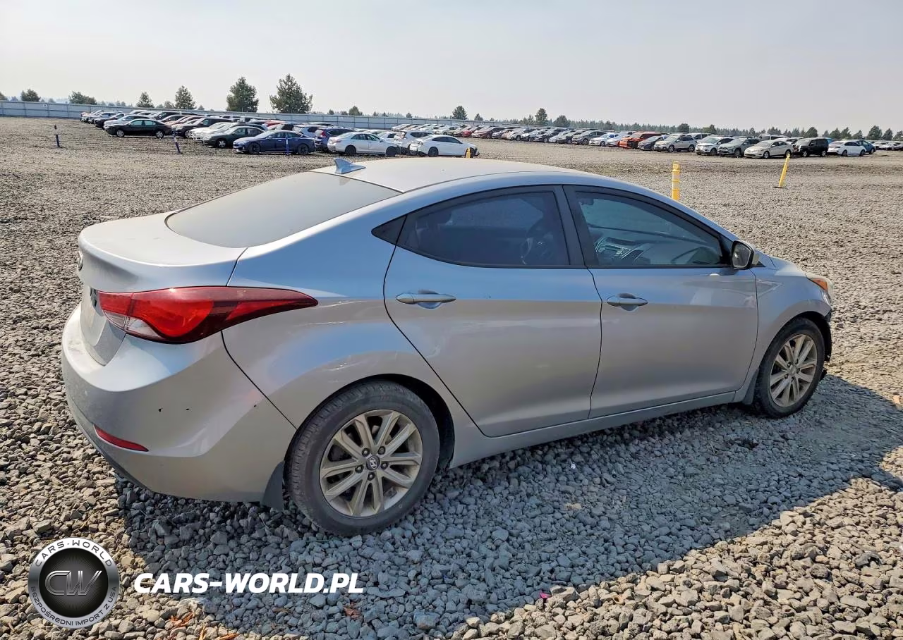2015 Hyundai Elantra Se VIN:5NPDH4AE4FH582885 - 3