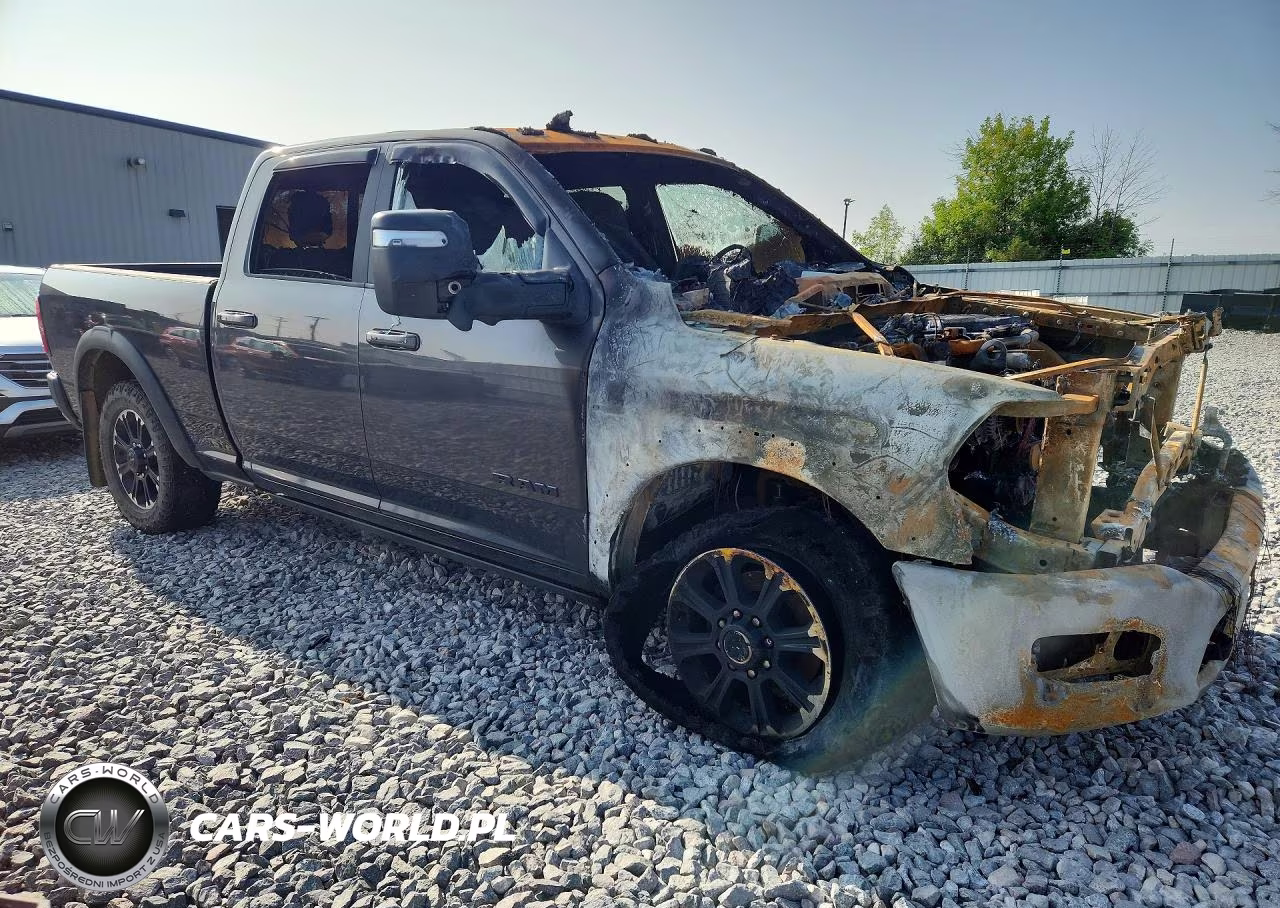 2024 Ram 2500 Powerwagon VIN:3C6UR5ELXRG238669 - 4