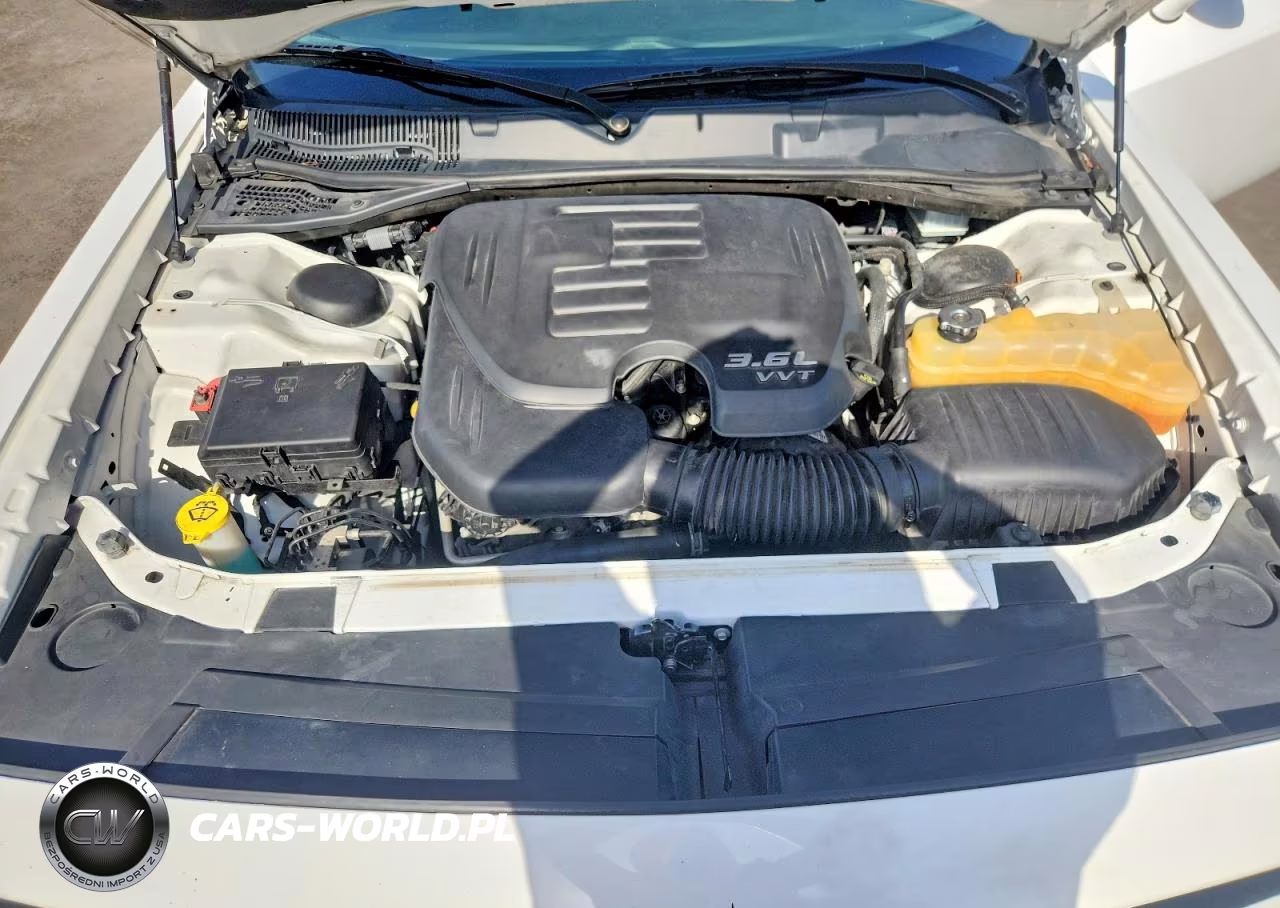 2018 Dodge Challenger Sxt VIN:2C3CDZAG8JH246426 - 11