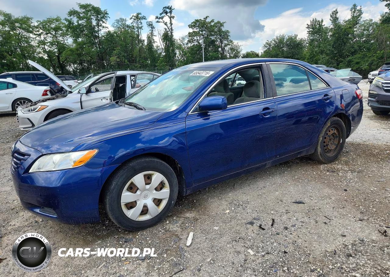 2007 Toyota Camry Ce – zdjęcie 1 z 12