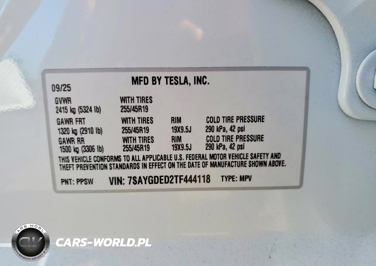 2026 Tesla Model Y VIN:7SAYGDED2TF444118 - 12