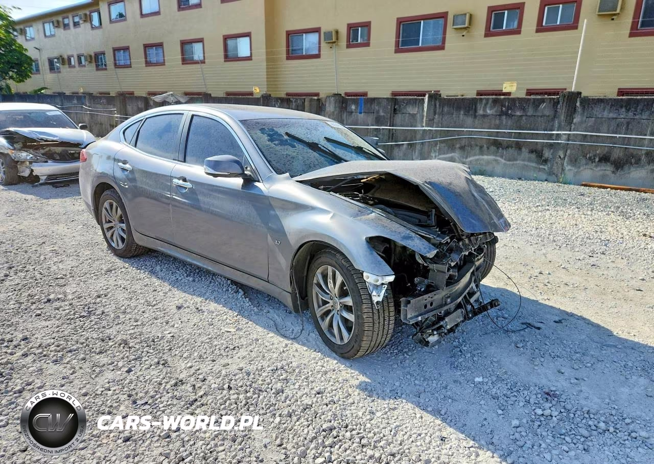 2015 Infiniti Q70 3.7 VIN:JN1BY1AP9FM540860 - 4