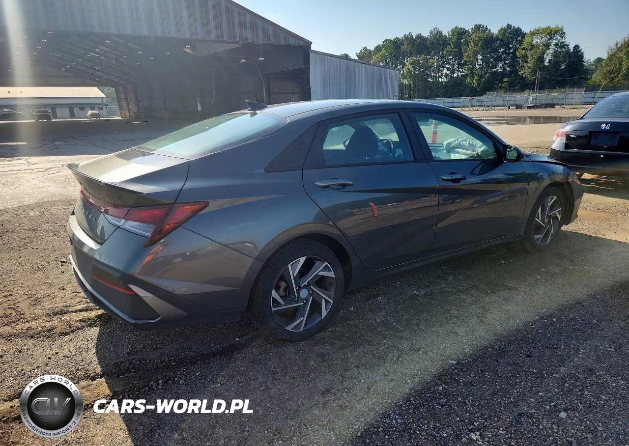 2025 Hyundai Elantra Sel Sport VIN:KMHLM4DG2SU907288 - 3