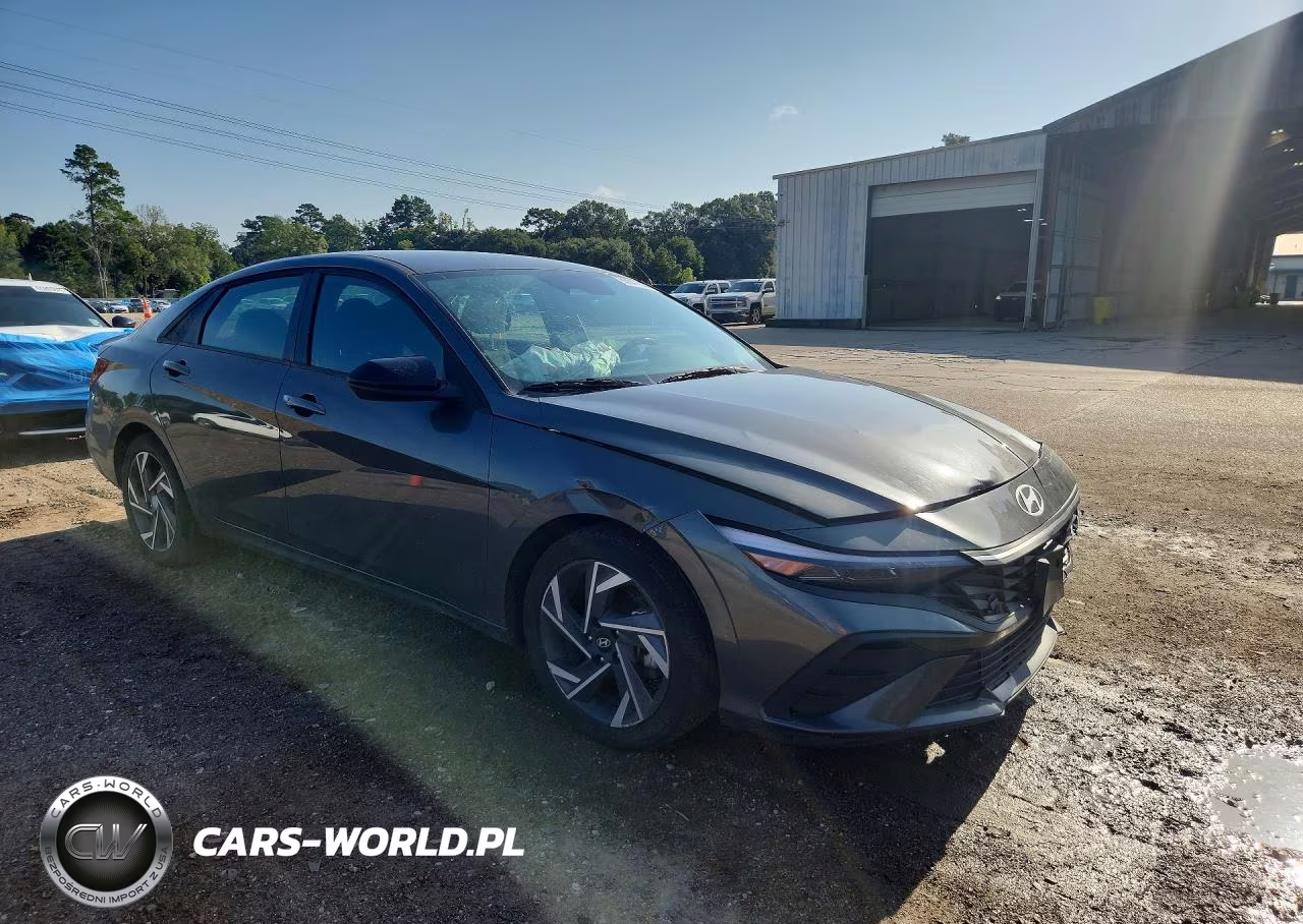 2025 Hyundai Elantra Sel Sport VIN:KMHLM4DG2SU907288 - 4