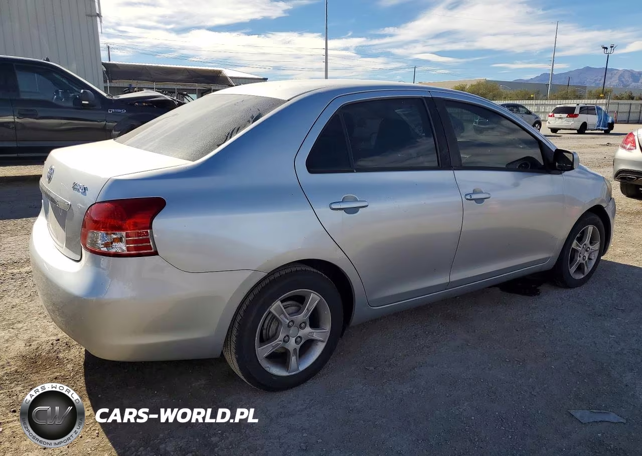2007 Toyota Yaris Base VIN:JTDBT923571014881 - 3
