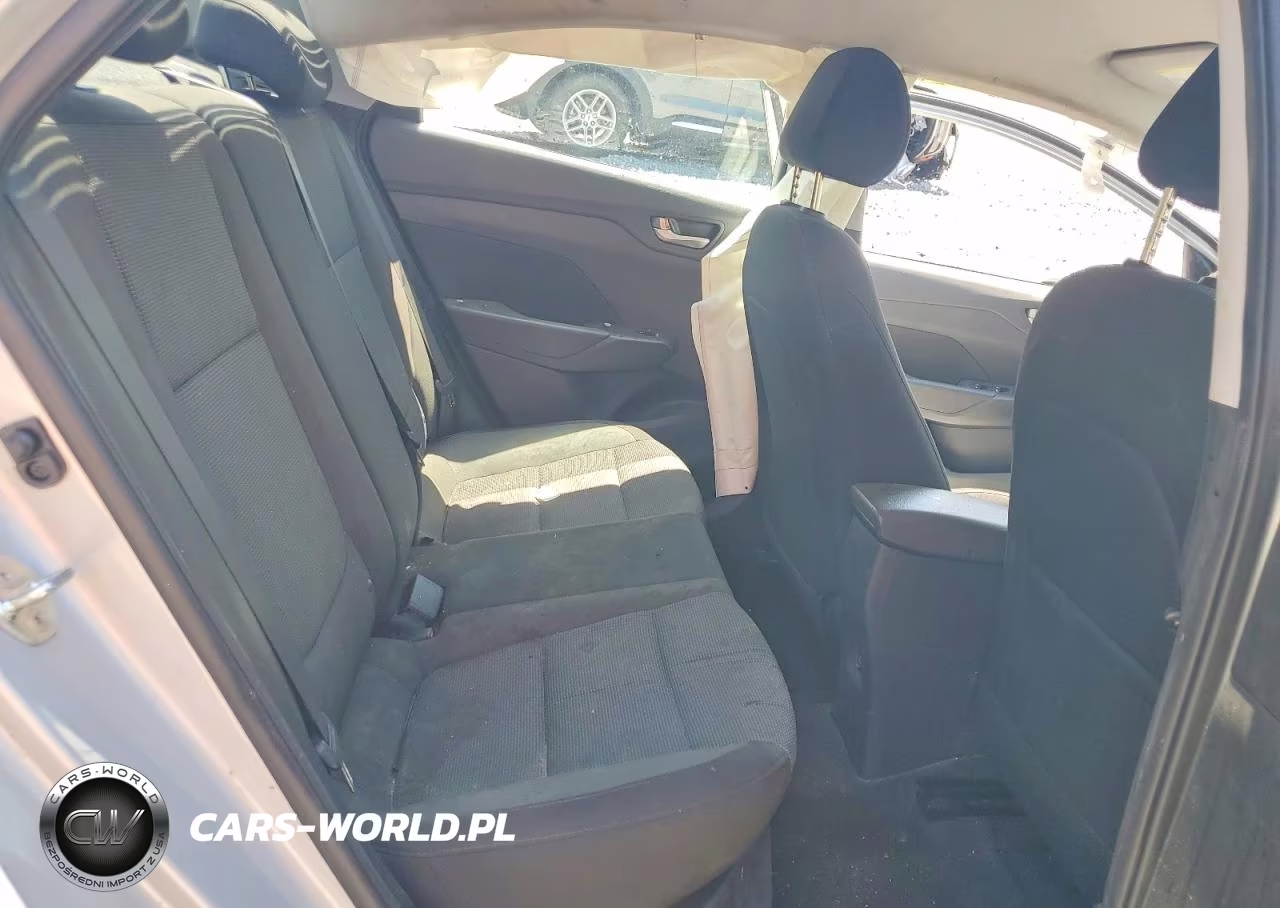 2021 Hyundai Accent Sel VIN:3KPC24A62ME133891 - 10
