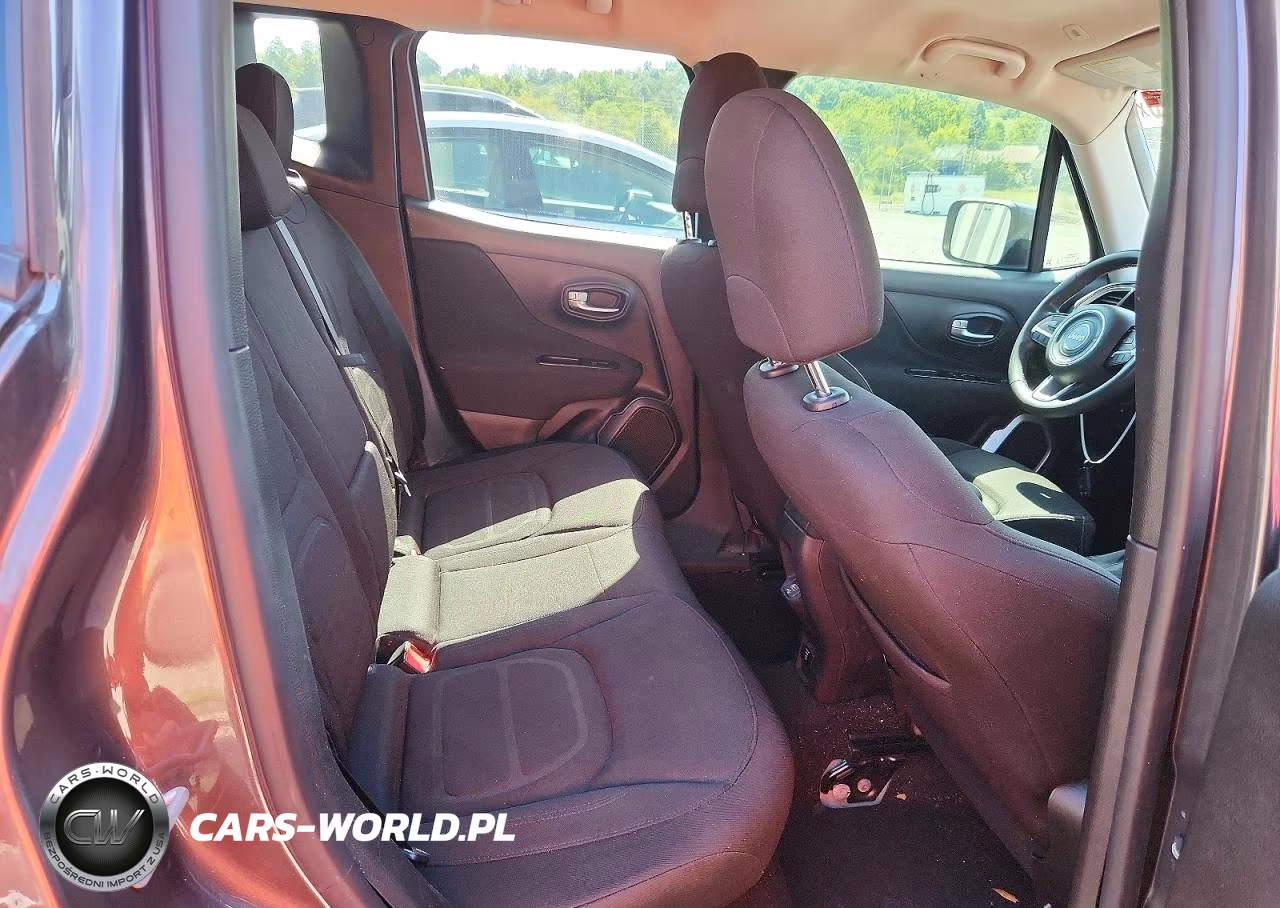 2020 Jeep Renegade Latitude VIN:ZACNJABB3LPL18245 - 11