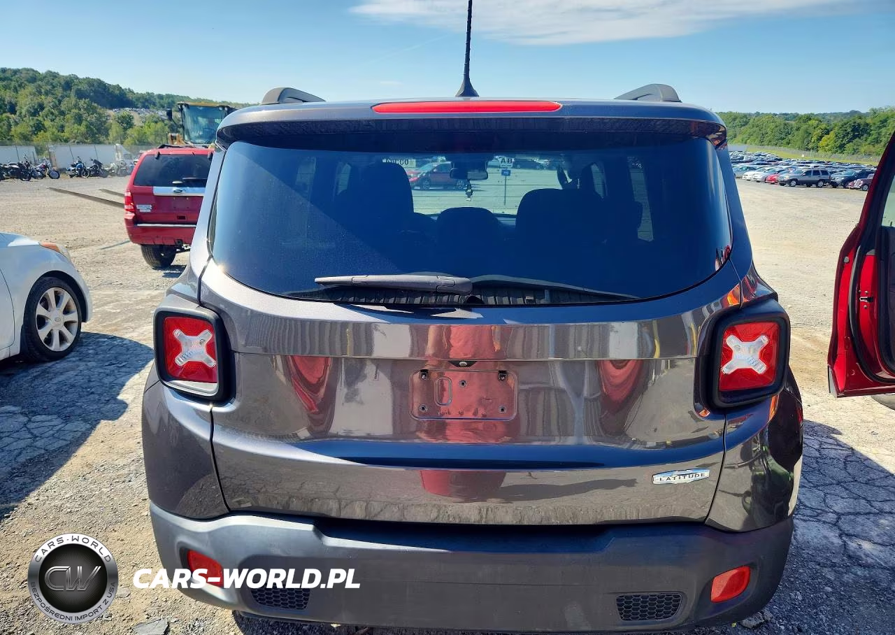 2020 Jeep Renegade Latitude VIN:ZACNJABB3LPL18245 - 6