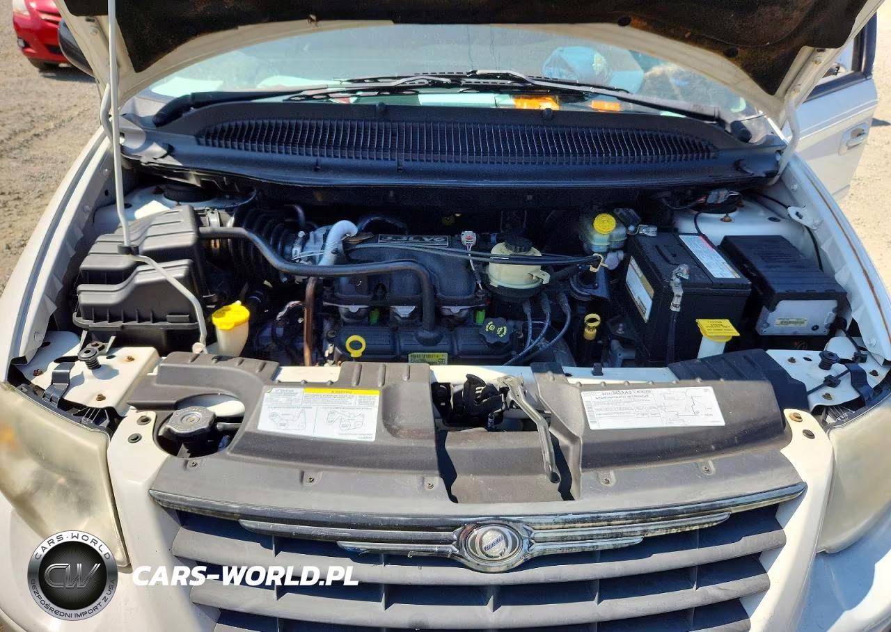 2005 Chrysler Town & Country Lx VIN:2C4GP44R45R439631 - 12