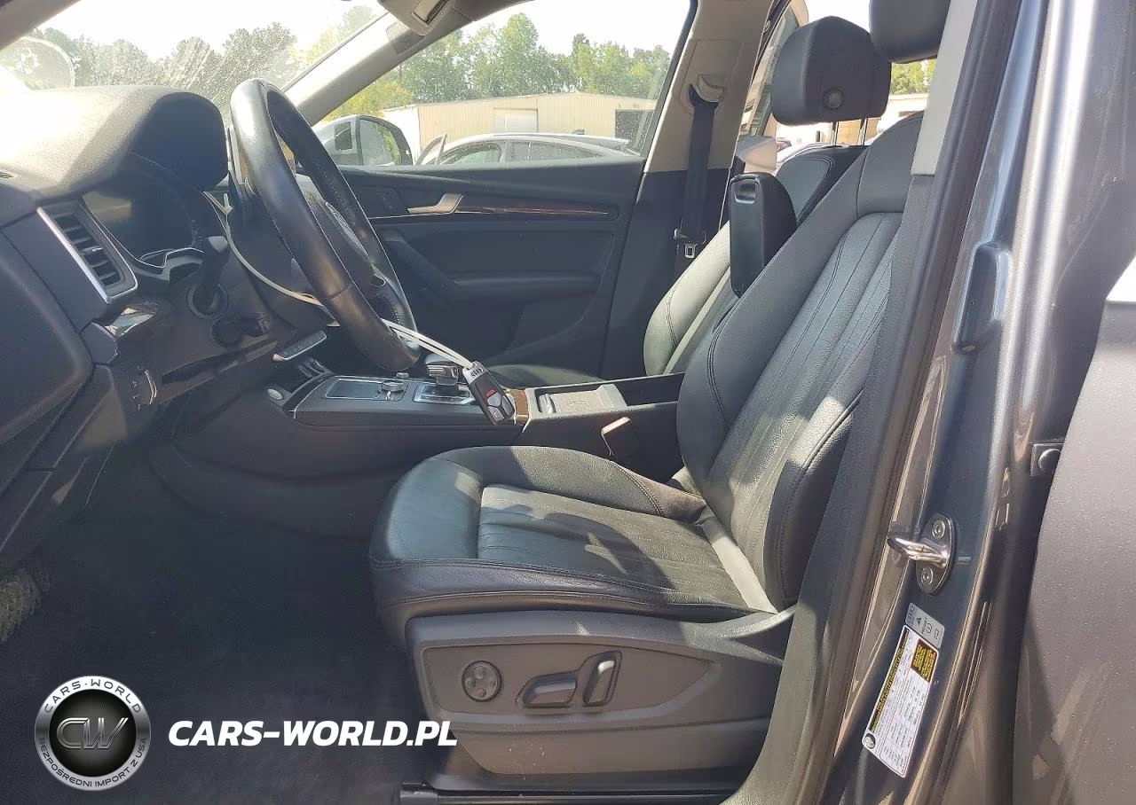 2019 Audi Q5 Premium Plus VIN:WA1BNAFYXK2073942 - 7