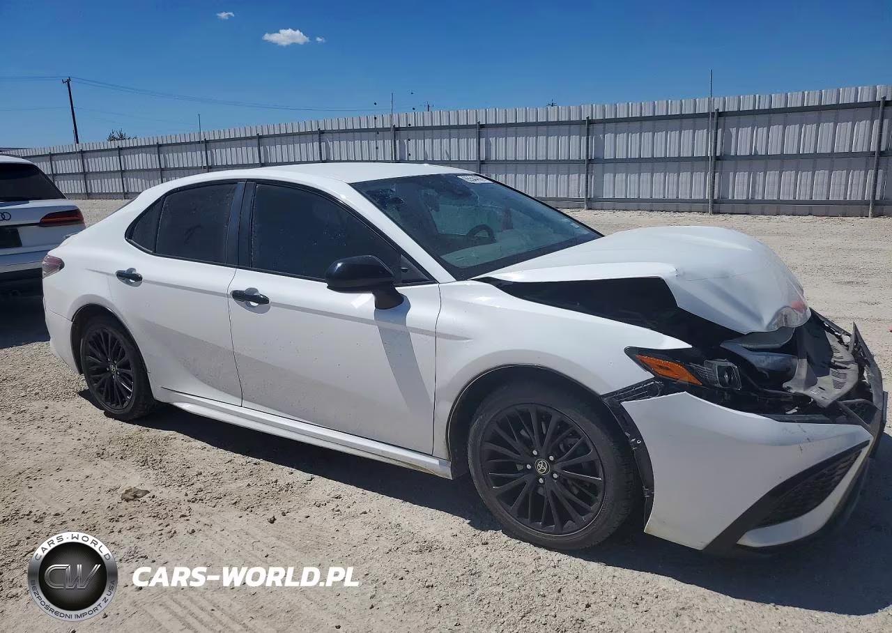 2021 Toyota Camry Se Nightshade VIN:4T1G11AK4MU425250 - 4